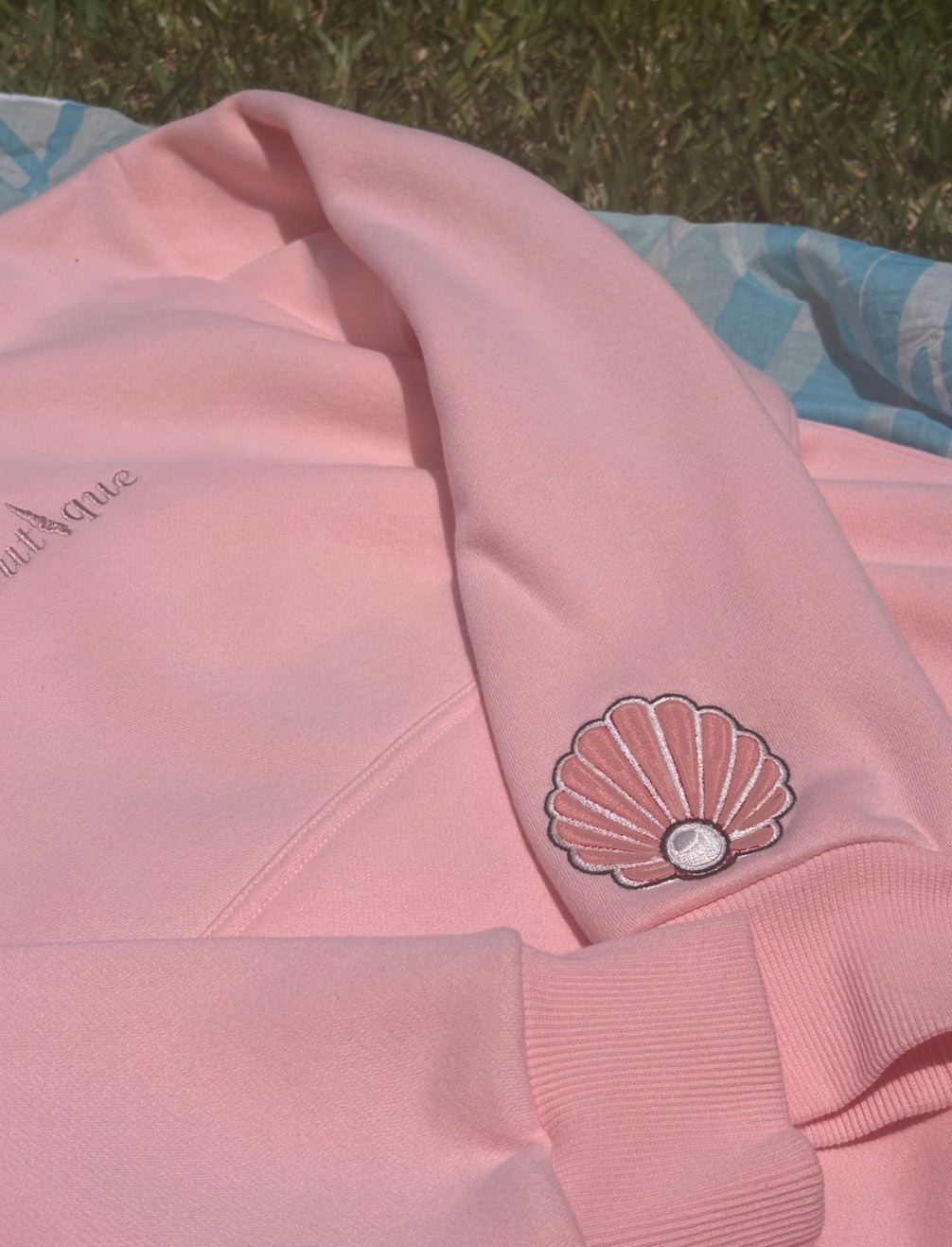 LFdeluxe - Tropical boutique hoodie🐚